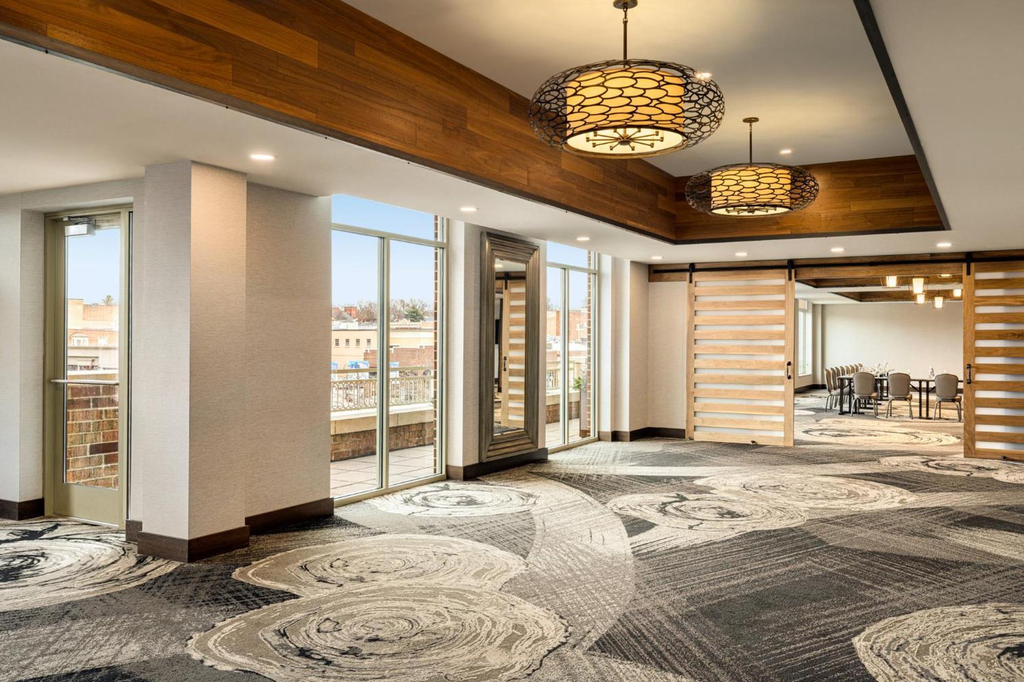 Hotel Indigo Naperville Riverwalk By Ihg Eksteriør billede